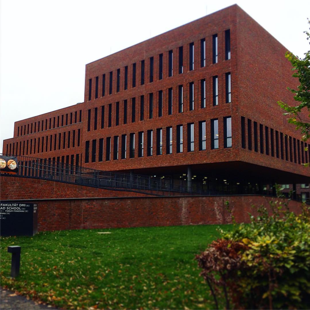 architektur hamburg uferstraße
