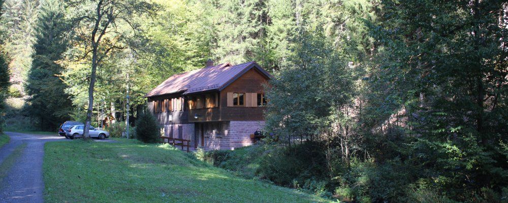 Esthal, Wolfsschluchthütte