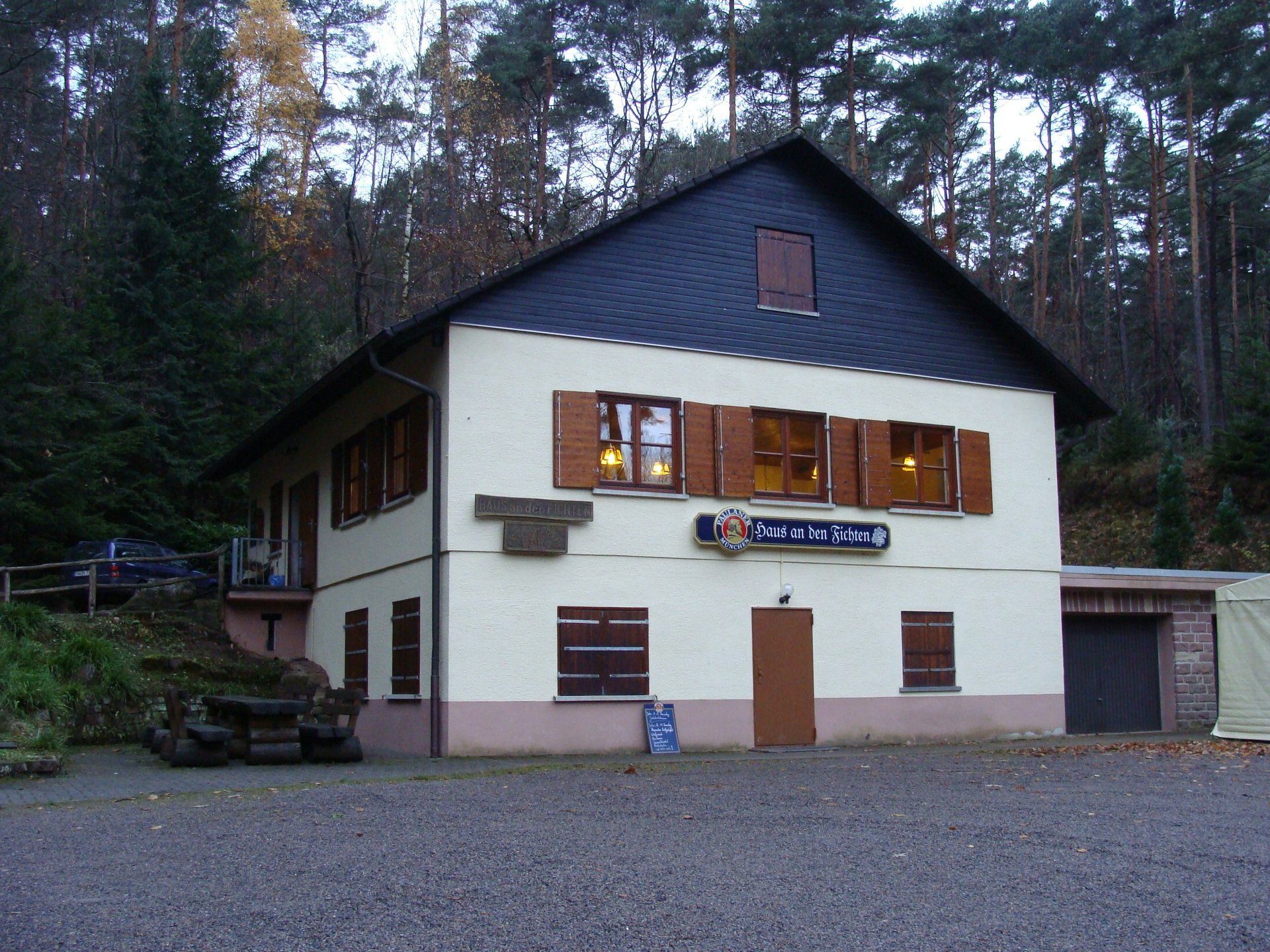 St. Martin, Haus an den Fichten