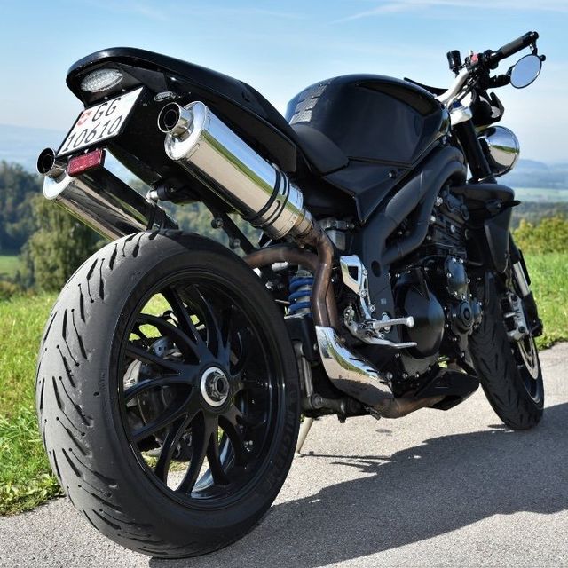 Details Zum Custom-Bike Triumph Speed Triple 1050 Des Händlers IL MOTO