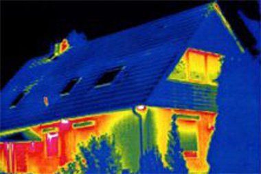 Thermografie Aufnahme vom Haus