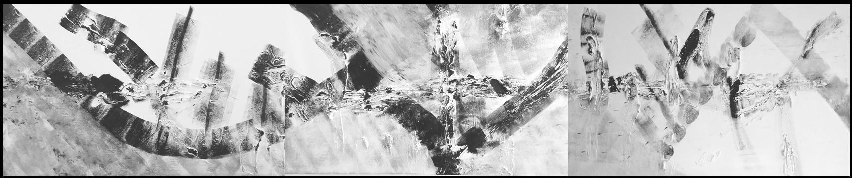 Ein körniger, monochromer abstrakter Druck mit sich kreuzenden dunklen geometrischen Linien und strukturierten Mustern auf hellem Hintergrund.