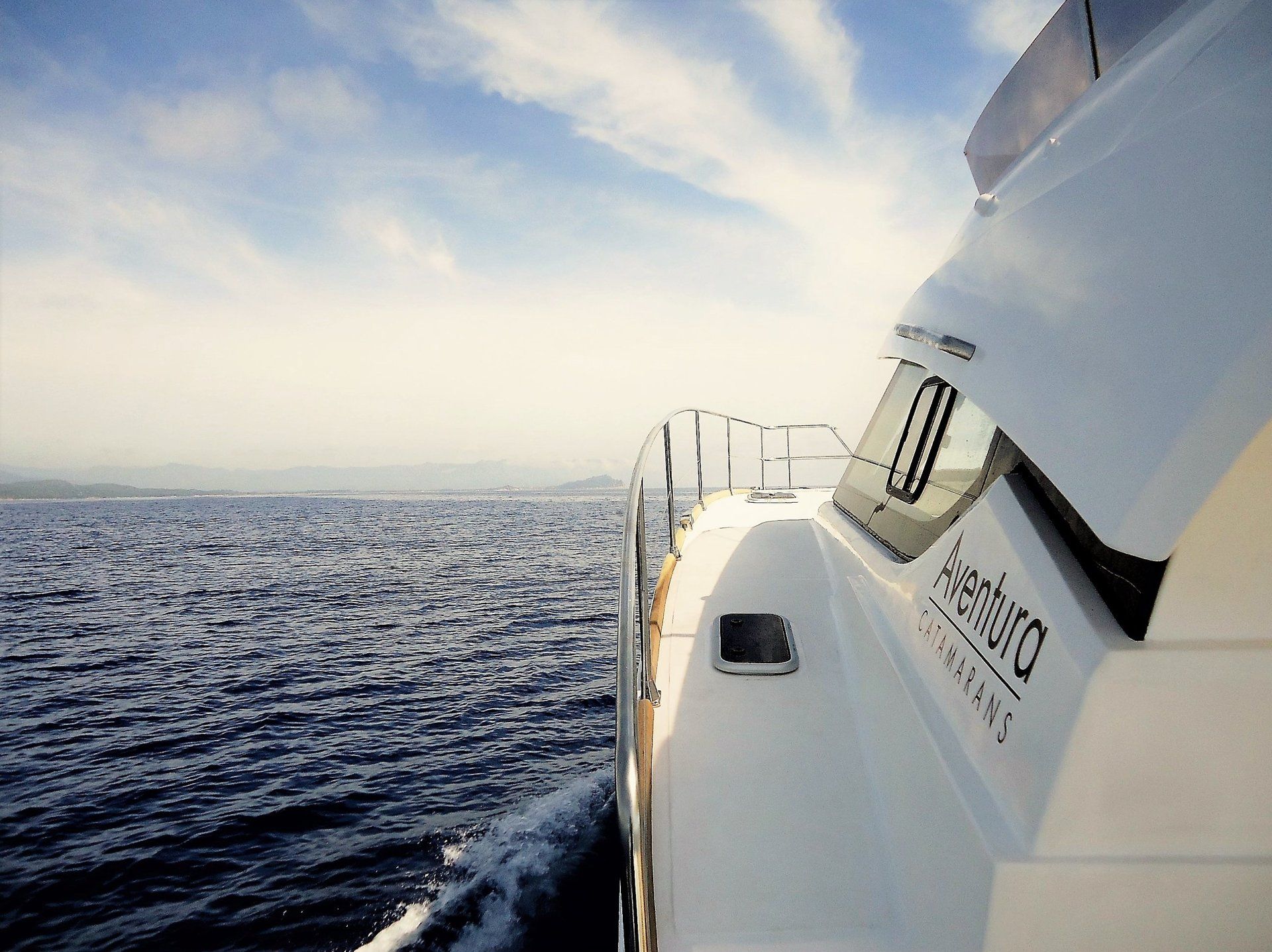 STGi Marine : Aventura Catamarans