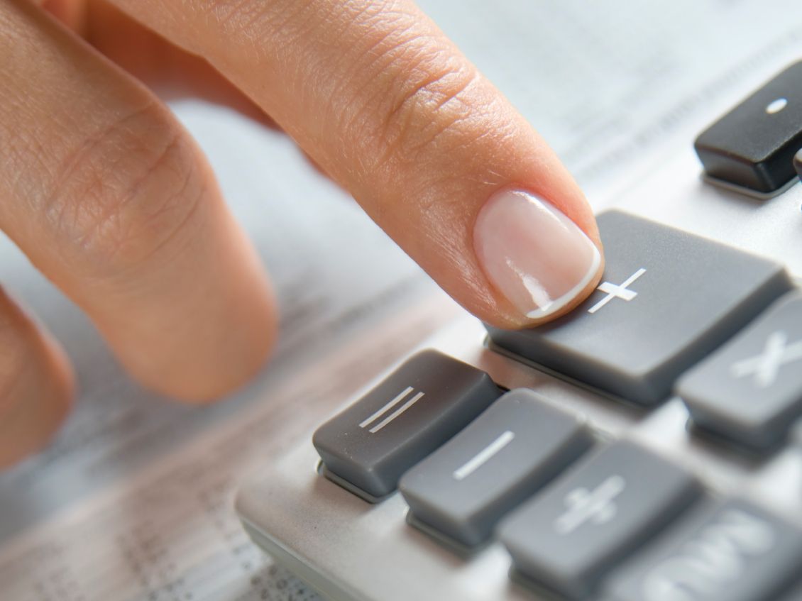 Kontakt – Sonis Fahrschulzentrum Duisburg, Informationen und Unterstützung für Anfragen zur Fahrausbildung und Terminen