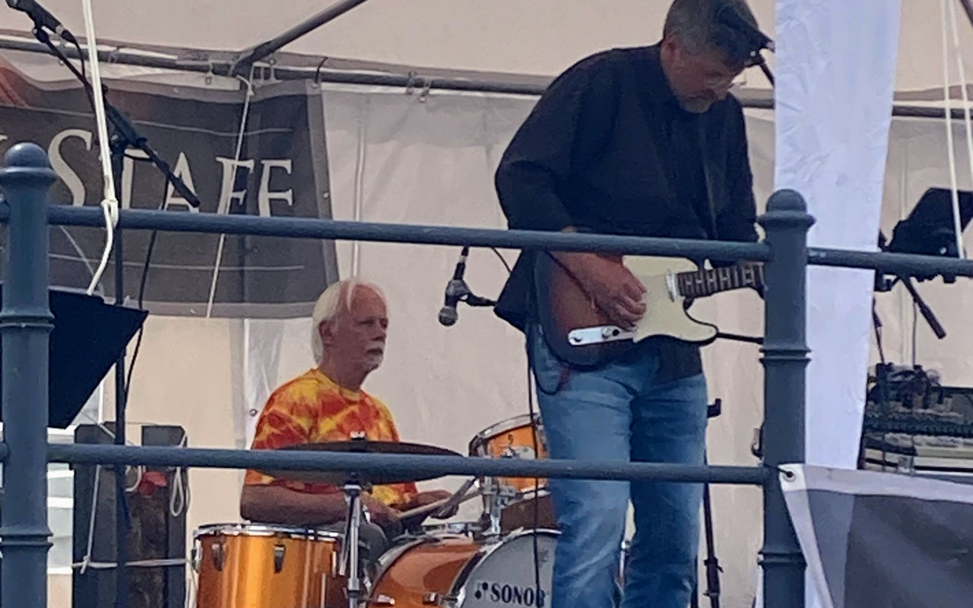 Live-Auftritt im Pavillon: Country Staff lieferte den perfekten Soundtrack für unser diesjähriges Elführtje.