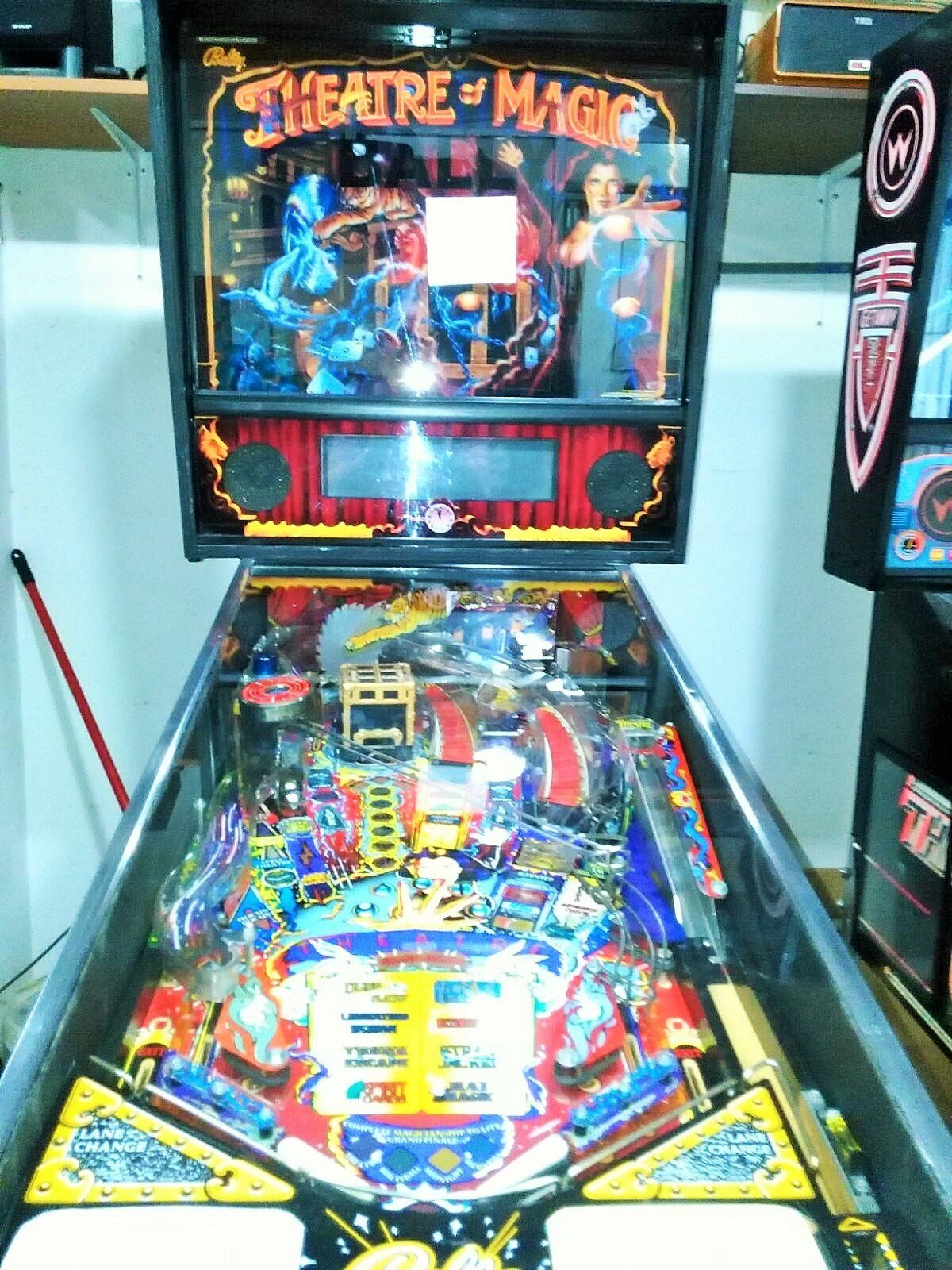 Reparación y venta de máquinas recreativas, pinball, arcade, billares