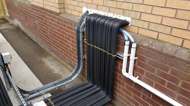 air conditioning pipework