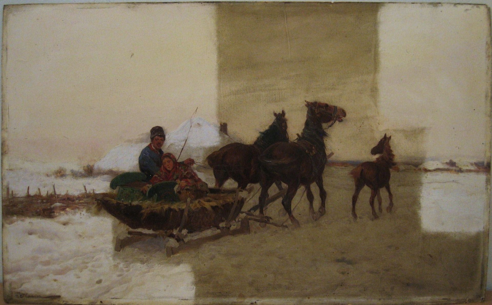 Winterszene mit Pferden, die einen Schlitten mit Menschen durch eine verschneite Landschaft ziehen.