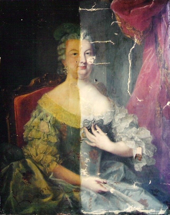 Restaurierung, Reinigung, Restaurieren, Reinigen, Gemälde, Ölbild, Bild, Portrait, Porträt, Bildnis, sitzende Frau, blaues Kleid, Fächer, roter Vorhang