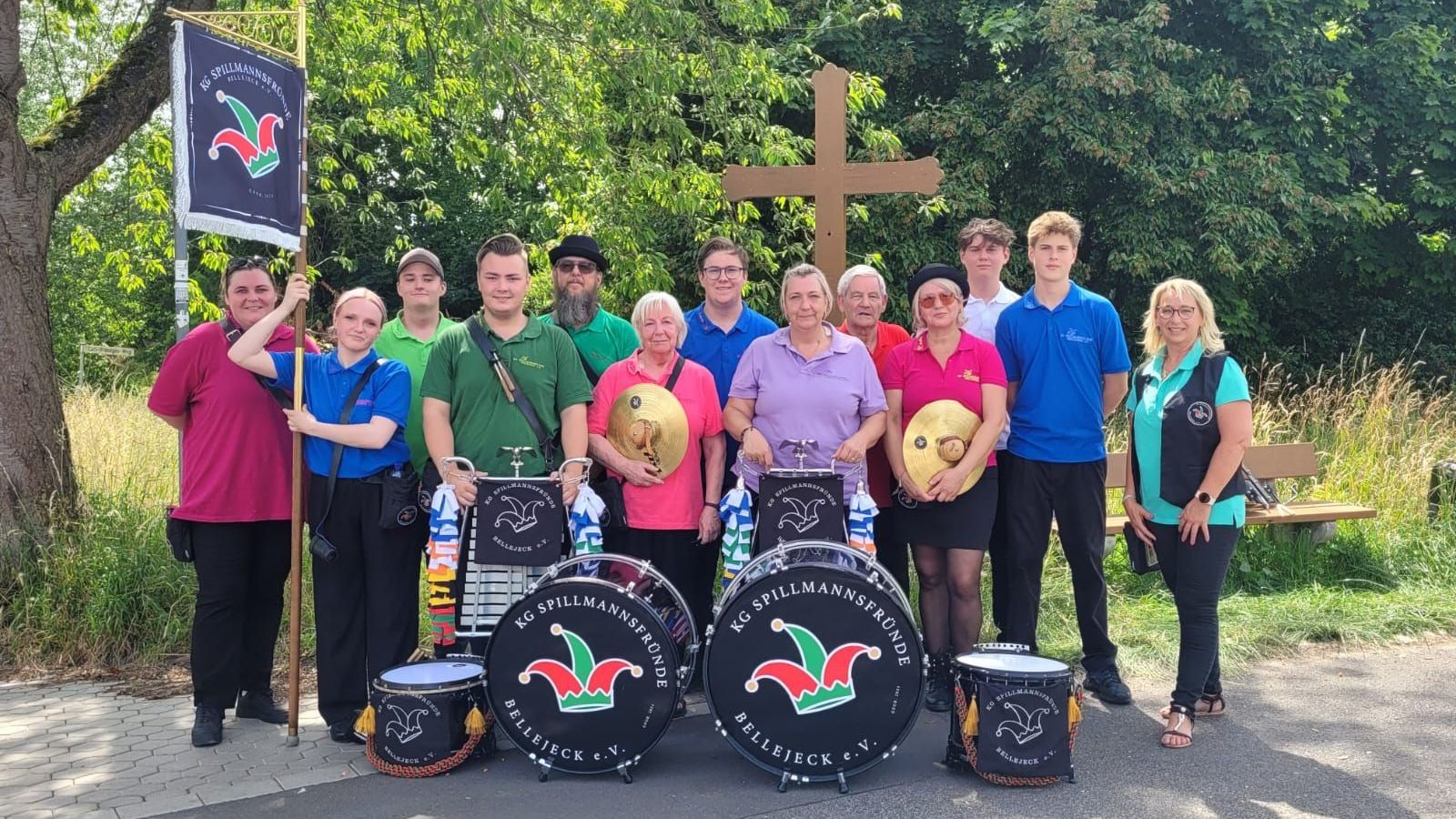 Gruppenbild der Spillmannsfründe Bellejeck e.V.