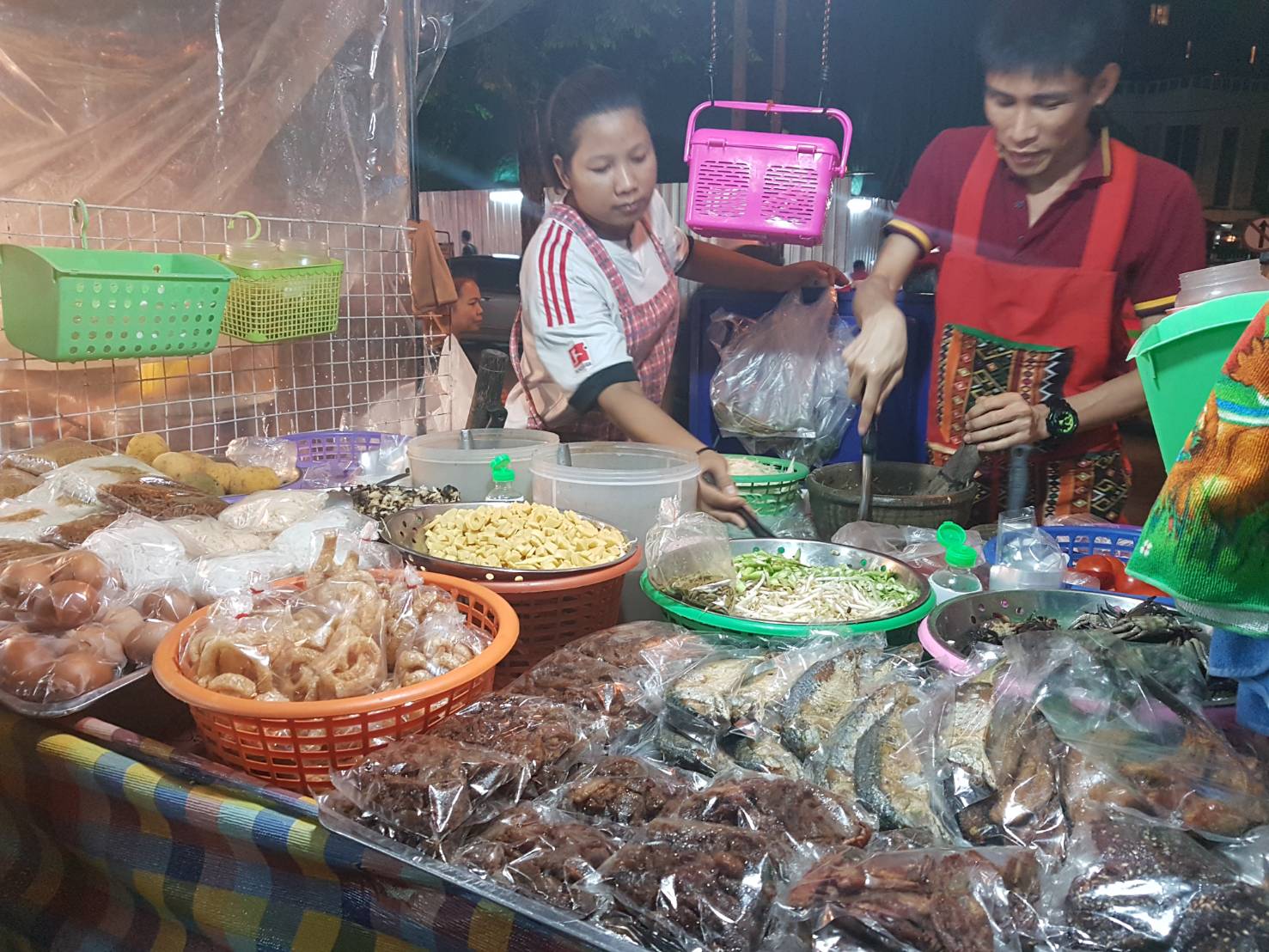 Chiang Mai Street Food Market - Chiang Mai Private Tour