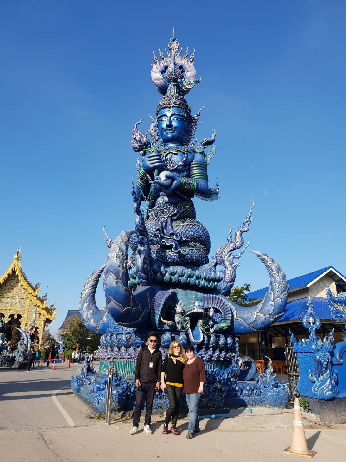 Blue Temple Wat Rong Seur Ten - Chiang Mai Private Tour