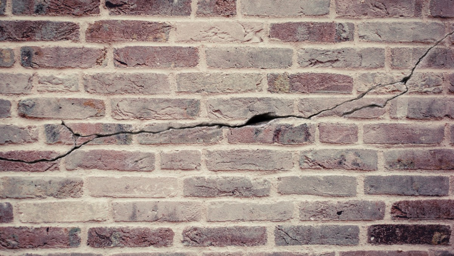 9 fissures en façade à connaître et reconnaître