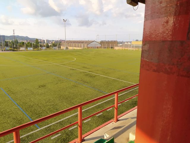 Campo municipal de lloreda