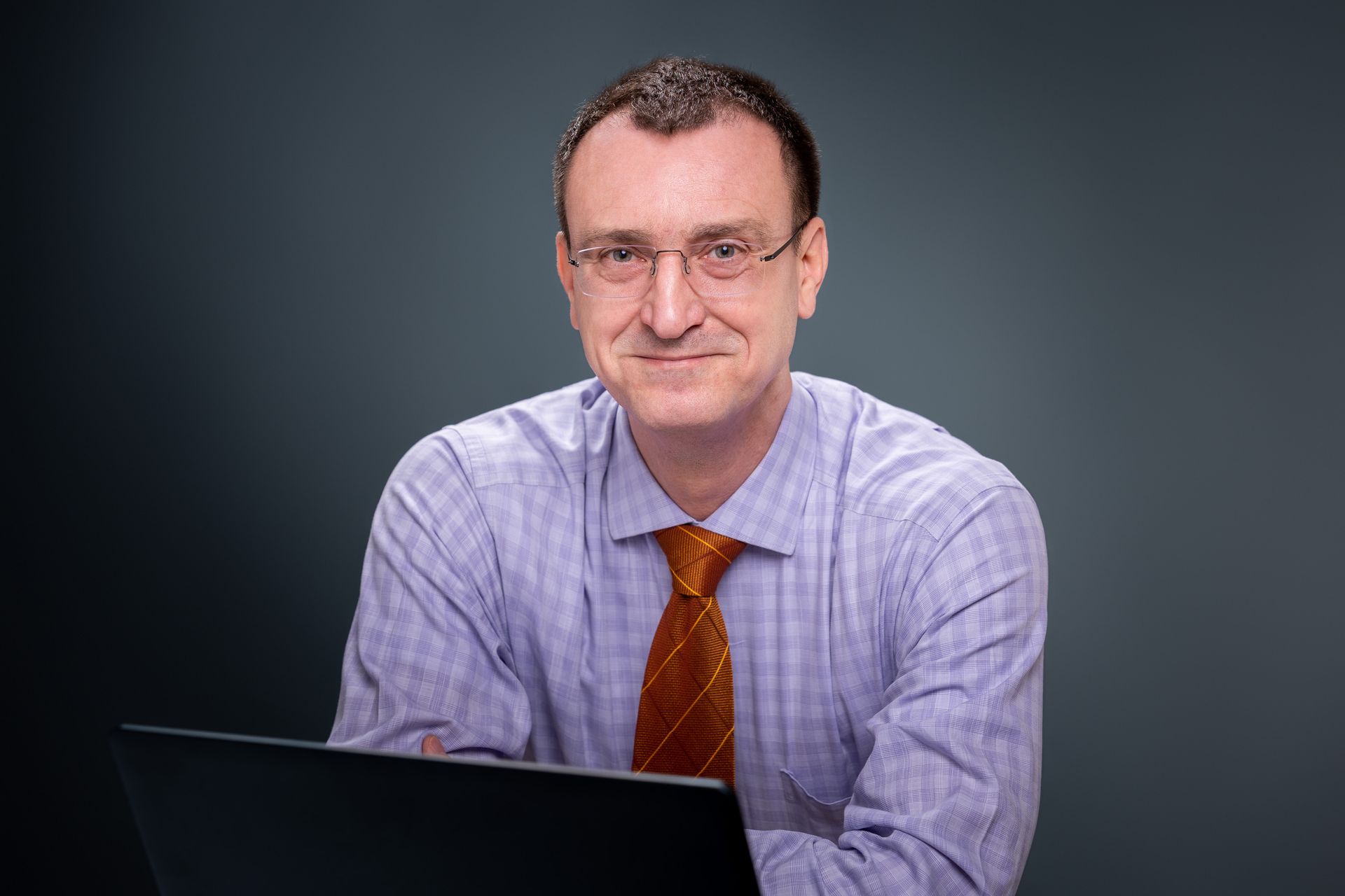 Arvid Friebe, Bild: Foto- und Medienkunst Weimer, 2023 Arvid Friebe - BETRIEBSORGANISATION, PROJEKTMANAGEMENT, INTERIMSMANAGEMENT