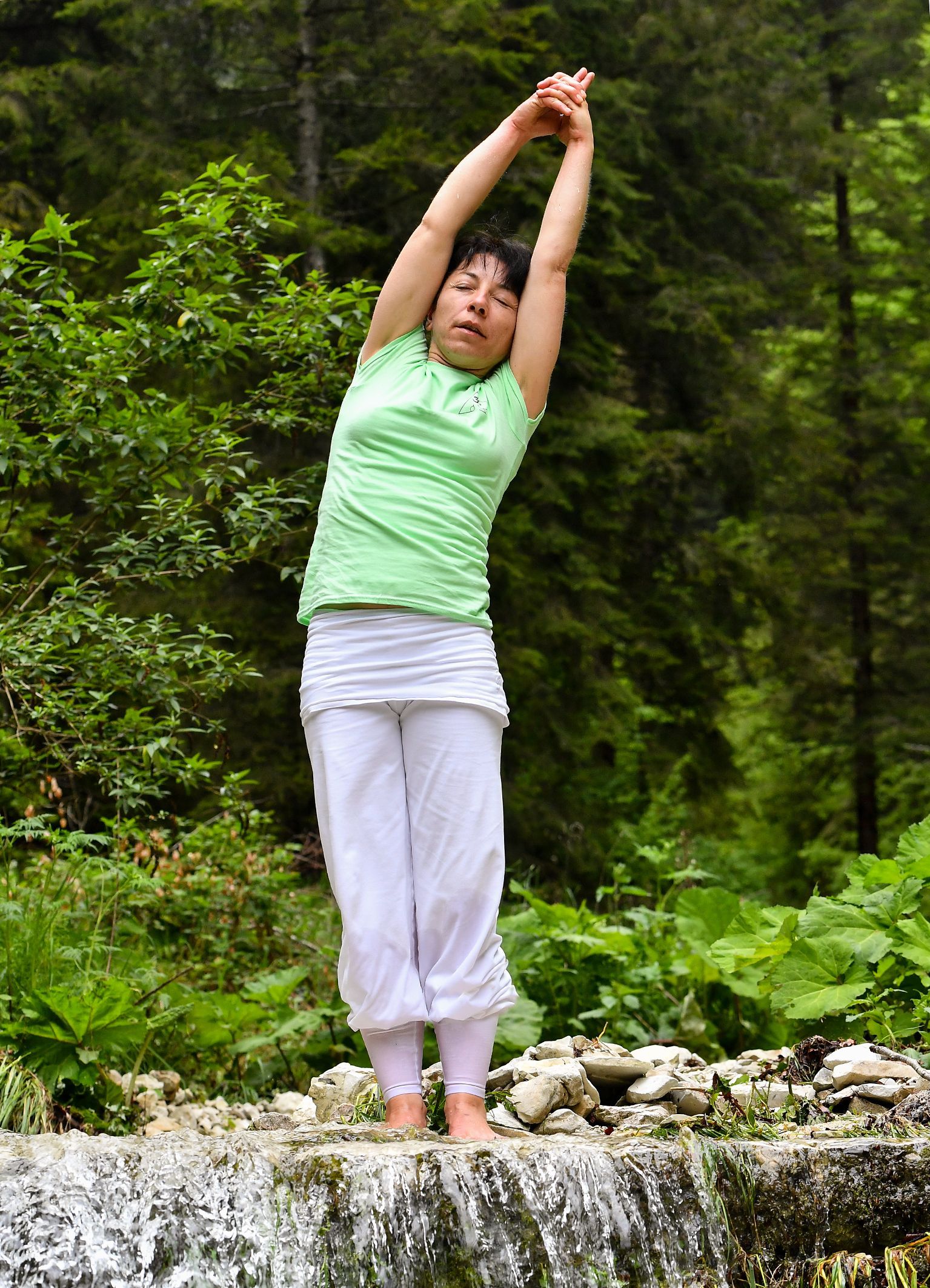 Berg mit Dehnung links