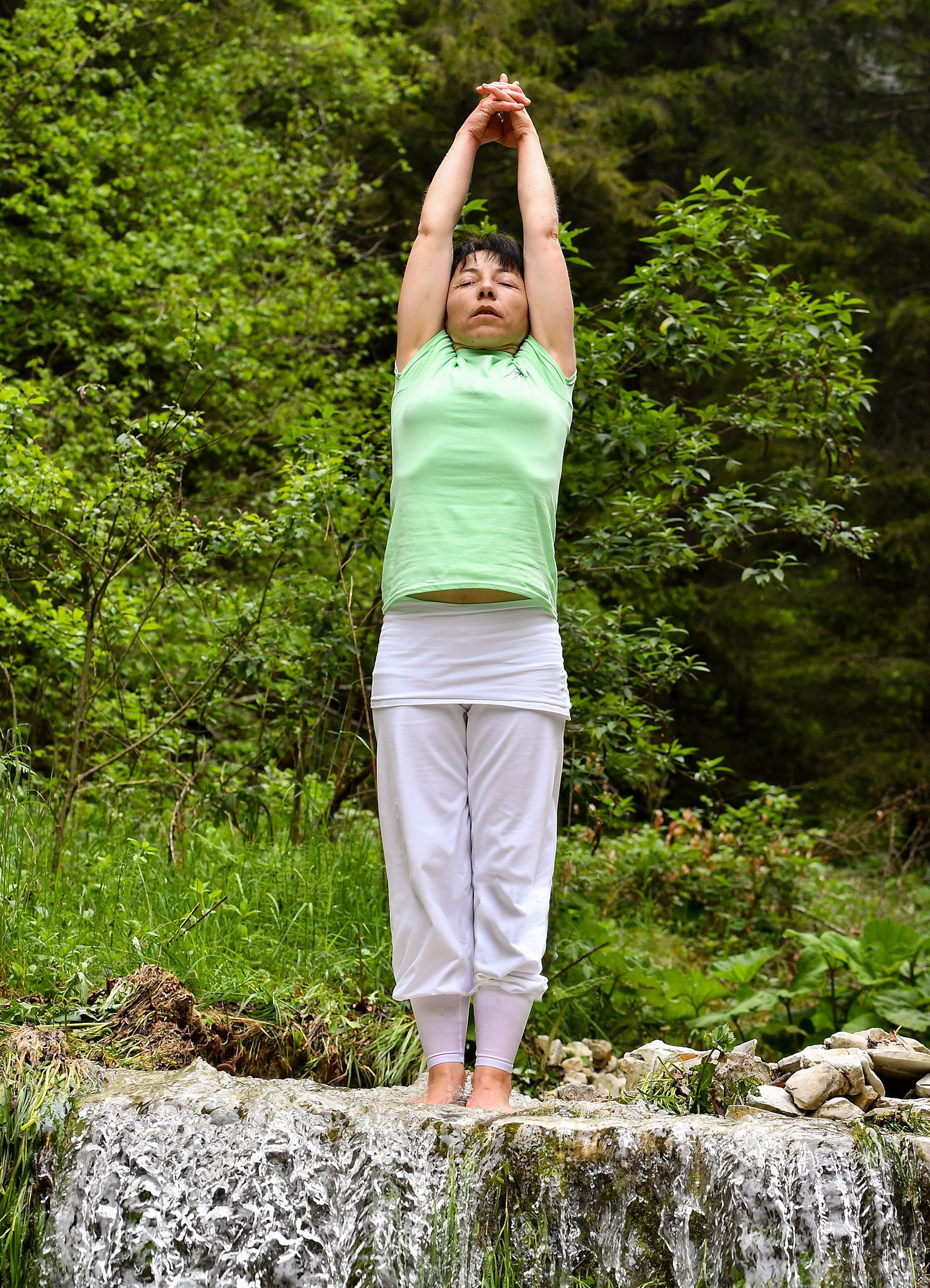 Berg mit gestreckten Armen
