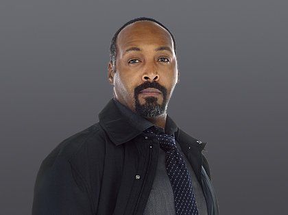 Jesse L Martin