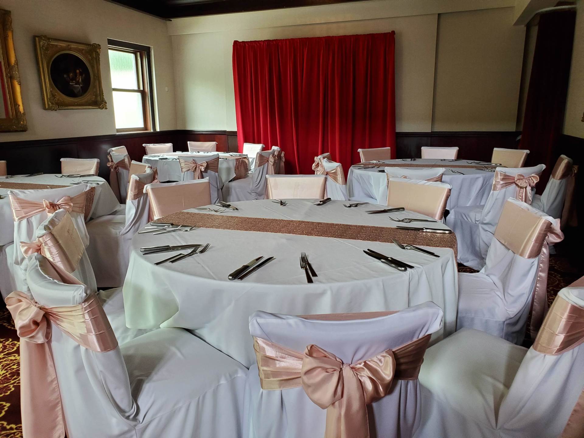 Chair Covers of Cincinnati