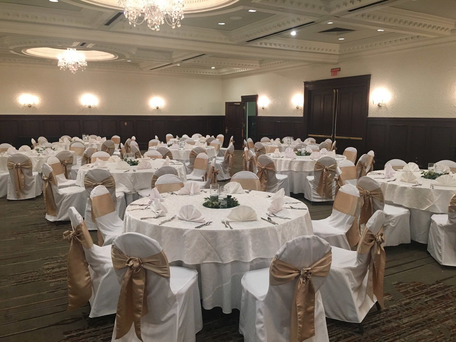 Chair Covers of Cincinnati