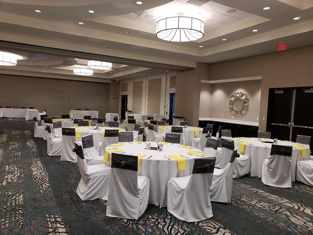 Chair Covers of Cincinnati