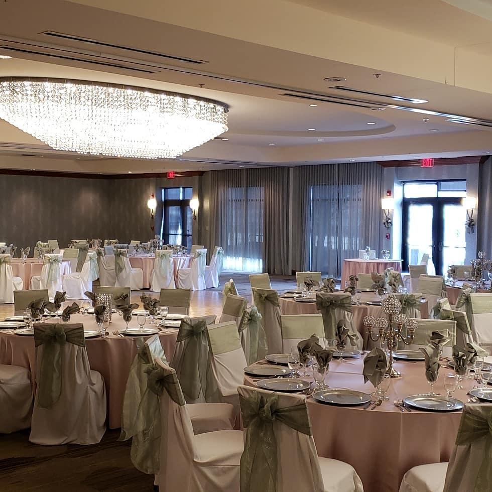 Chair Covers of Cincinnati