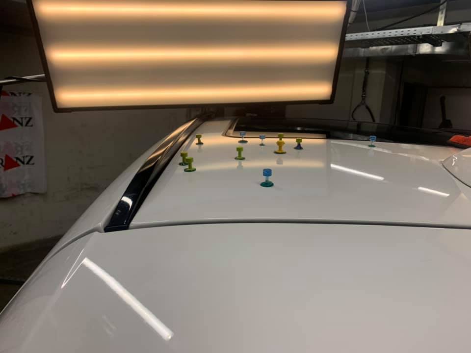 Hagelschaden am BMW