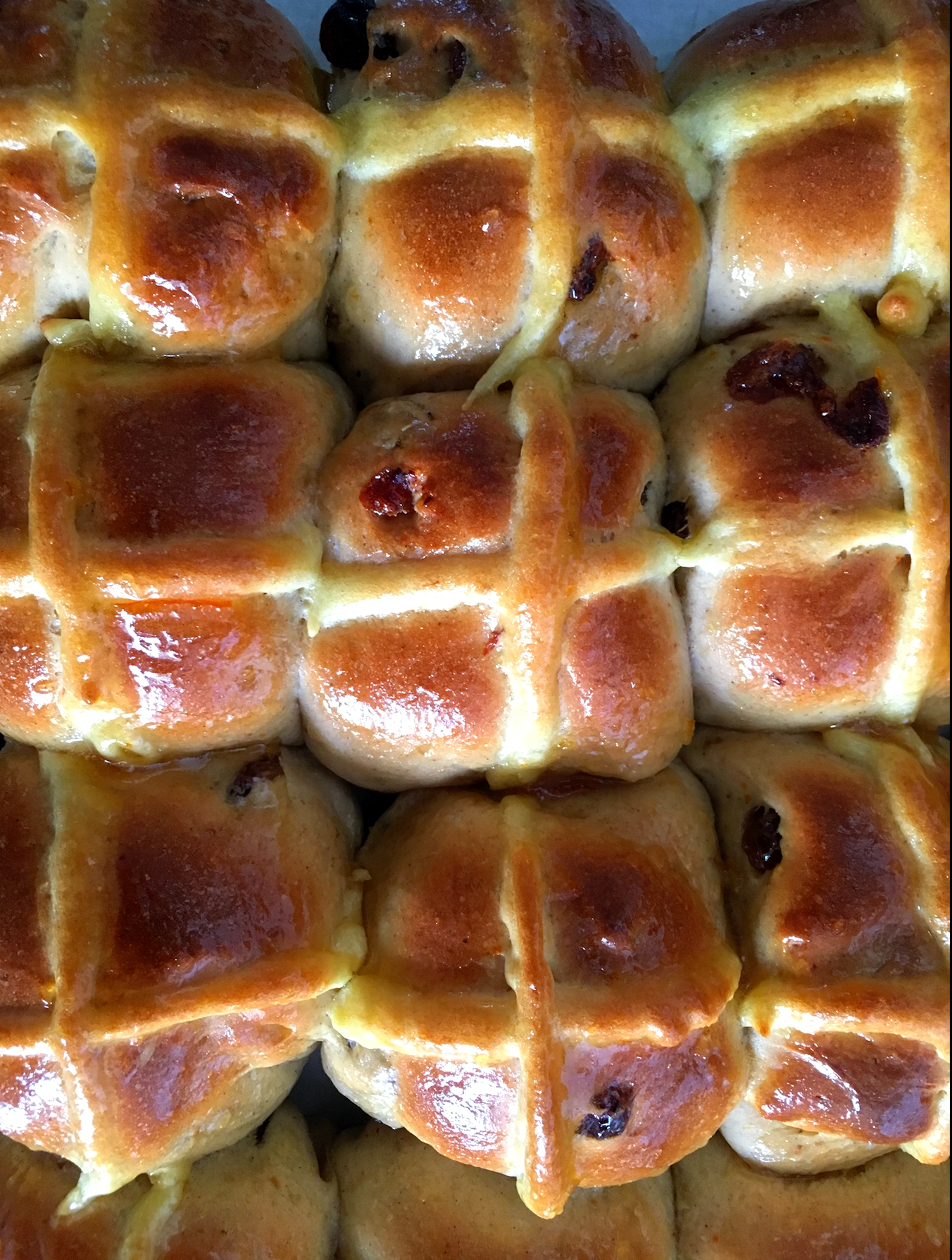 Tear'n'Share Hot Cross Buns