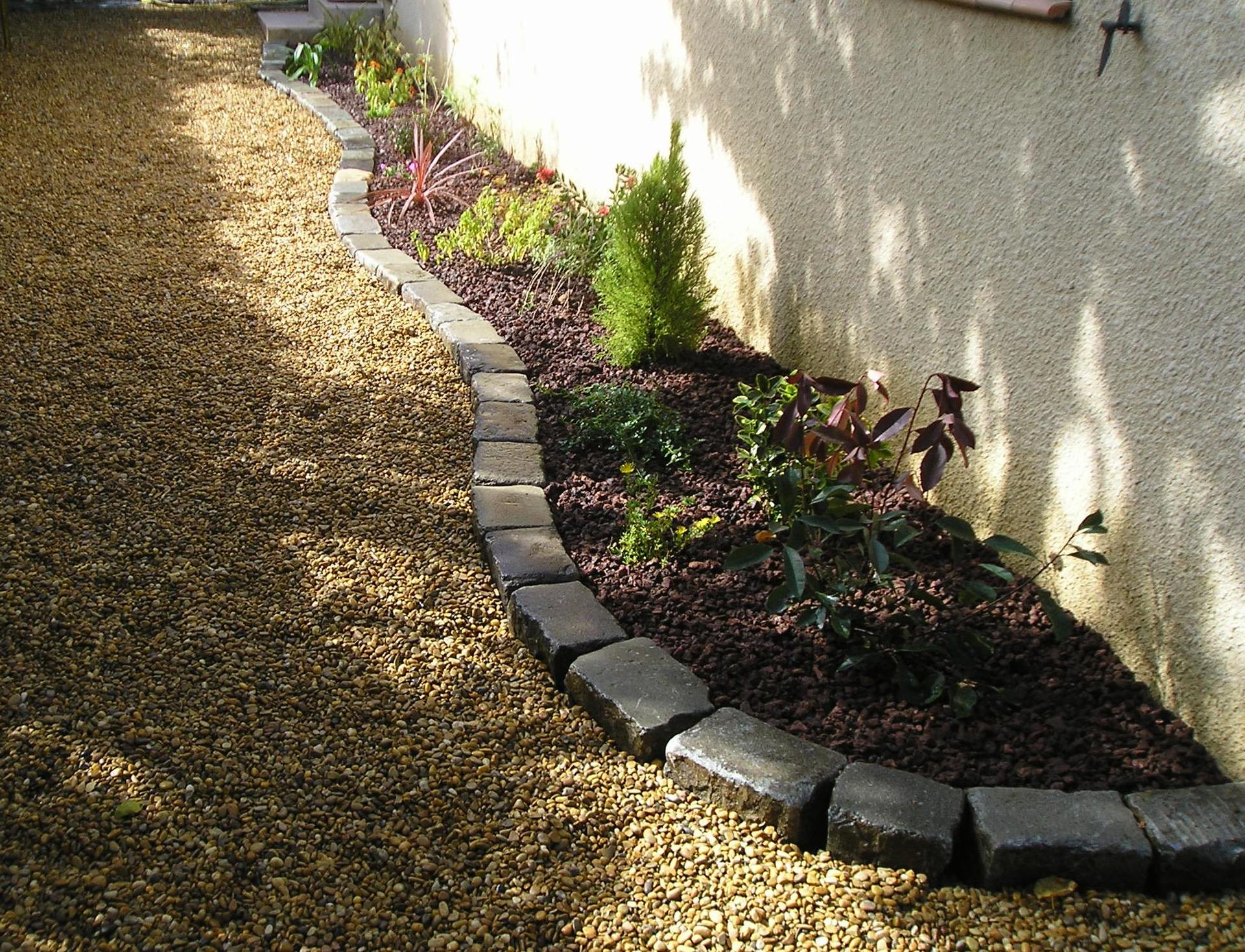 espace calcaire, gravier, gravier roulé, pouzzolane..