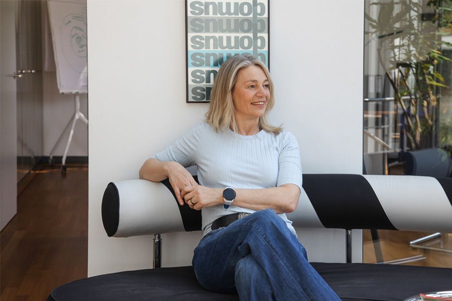 Porträt von Susanne Delfs für systemisches Coaching in komplexen beruflichen Situationen