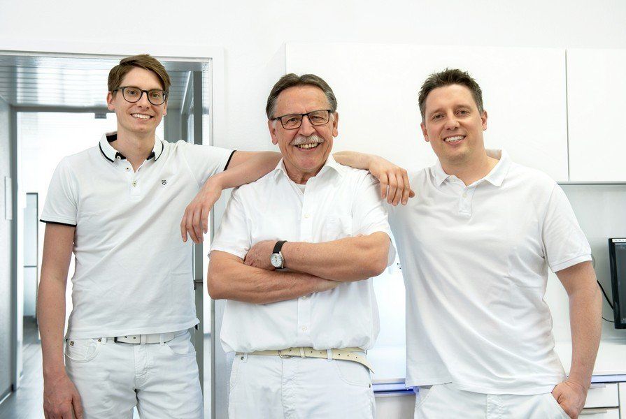 Zahnarzt Heilbronn Praxisbilder moderne Praxisräume Praxis Dr. Köpf