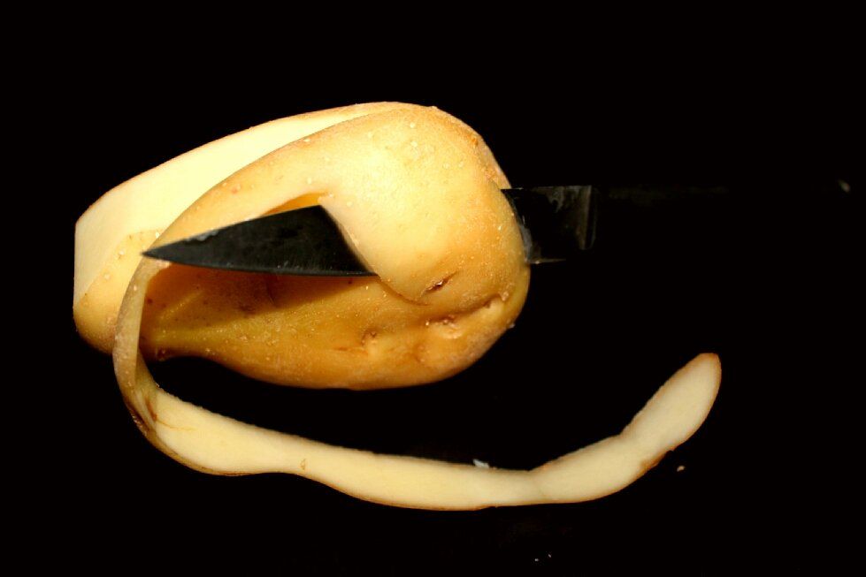 ingredientes tortilla huevos patatas receta dieta amor recipe spain food comida cortar cuchillo