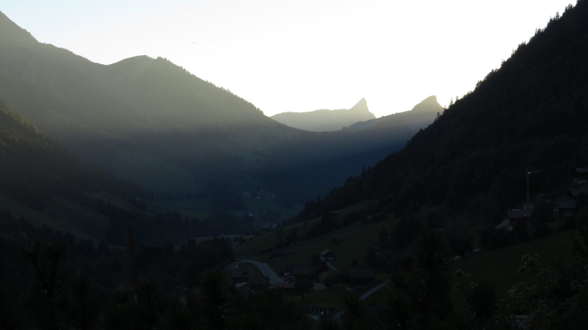 Die große Sonnenterrasse mit herrlicher Aussicht