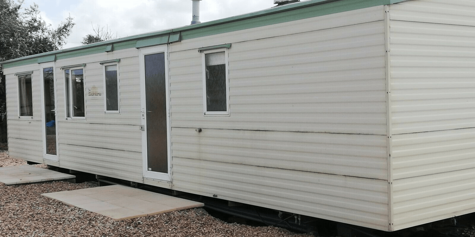 Mobile Homes & Static Caravans for sale on a residential site in Portugal