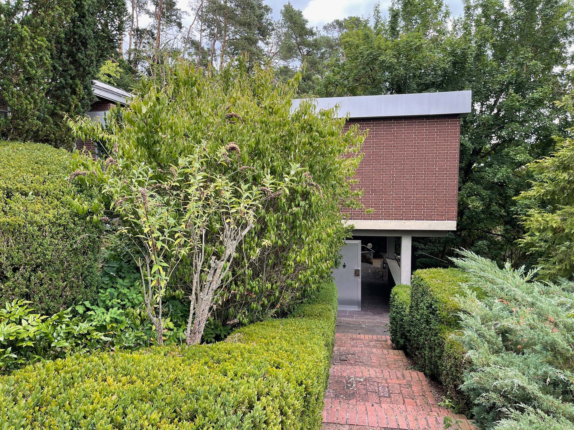 Außenansicht des Architektenbungalow in Ranstadt