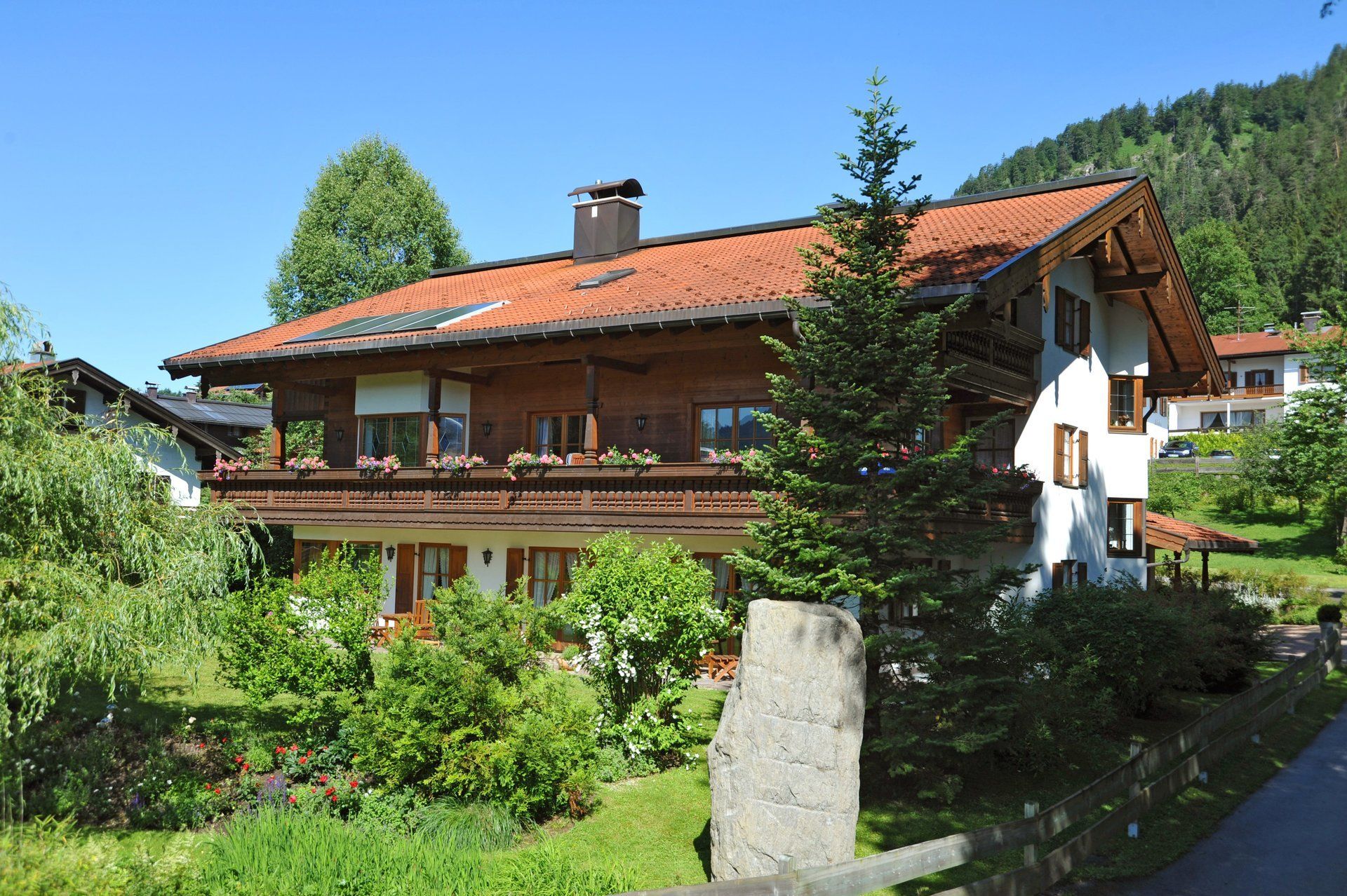 Haus am Wiesbach Ferienwohnungen in Reit im Winkl