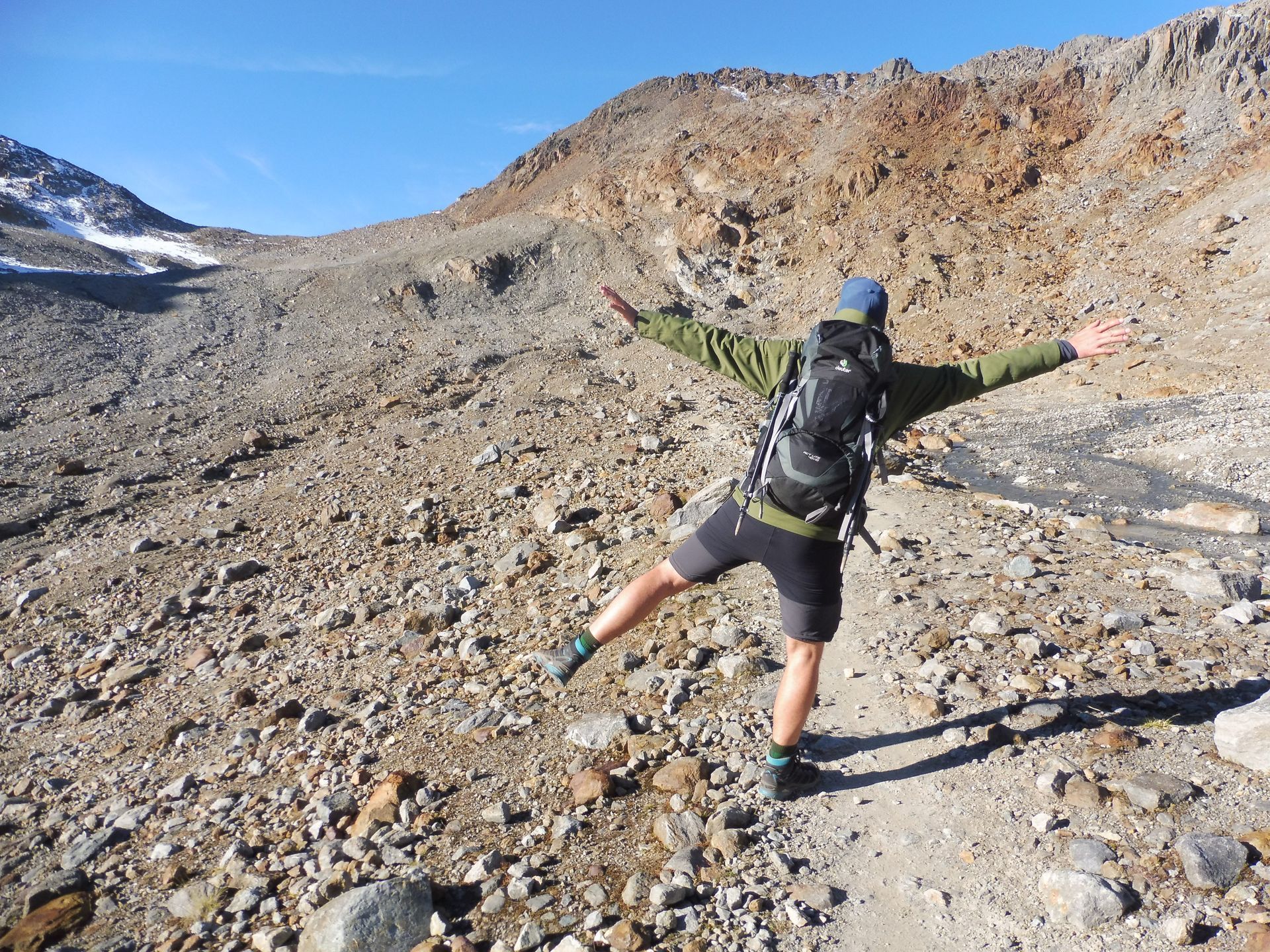 Weniger Gepäck, mehr Freiheit: Minimalistisch reisen!