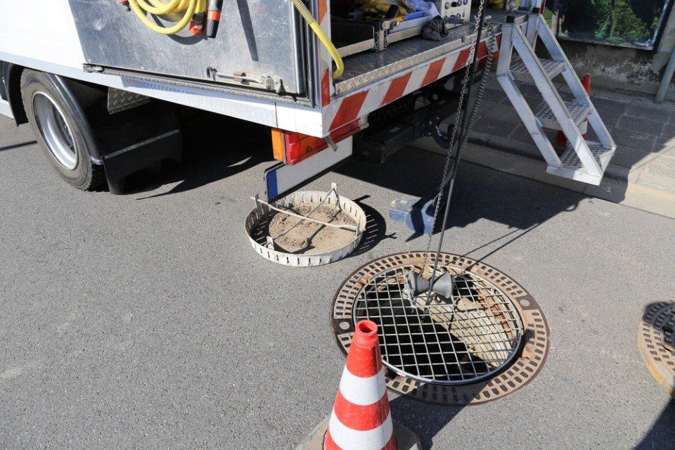 sewer inspection and maintenance