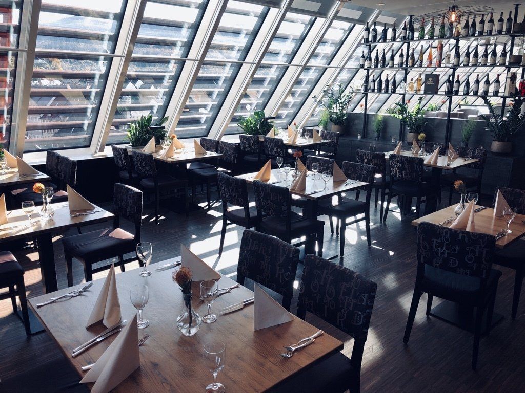 SKAJO | Restaurant • Bar • Terrasse SKAJO | Restaurant • Bar • Terrasse