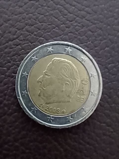 2 Euro Münze aus Belgien 2008 mit König Albert II Vorderseite