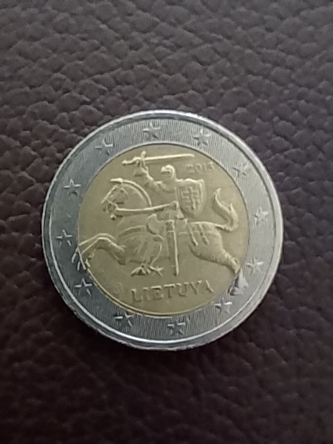 2 Euro Litauen zeigt das Wappen der Republik Litauen