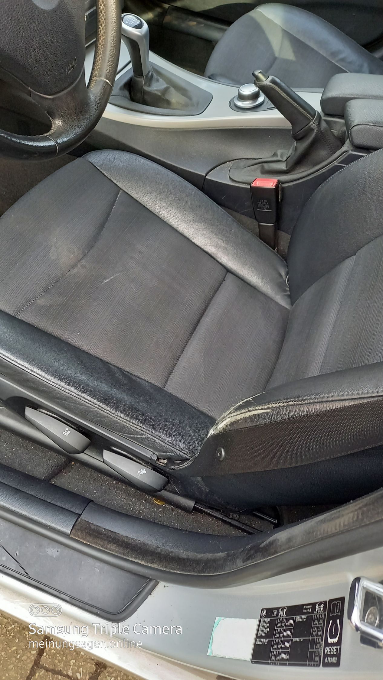 BMW 320i Limousine Baujahr 2008 Sitze Teilleder Fahrersitz