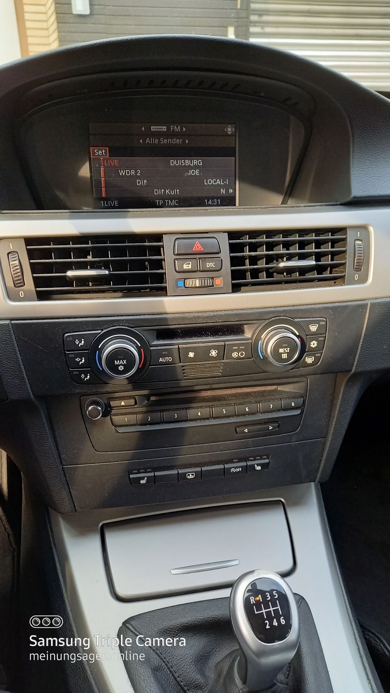 BMW 320i Baujahr 2008 Navi Bordcomputer