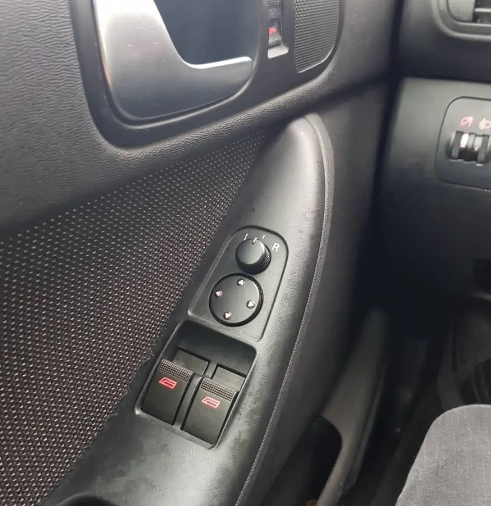 Audi A3-Baujahr 2001-Tür-Fenter Knöpfe