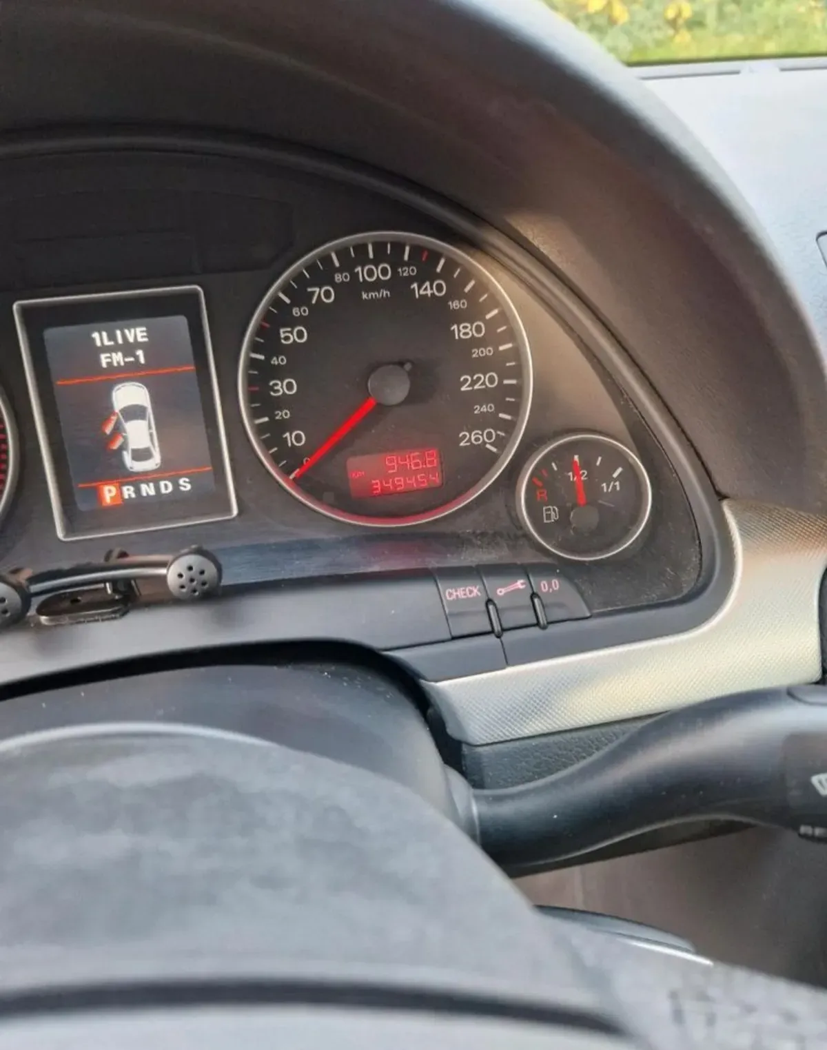 Audi A4 B7 Kombi – Baujahr 2007 - Display Bordcomputer - Lenker