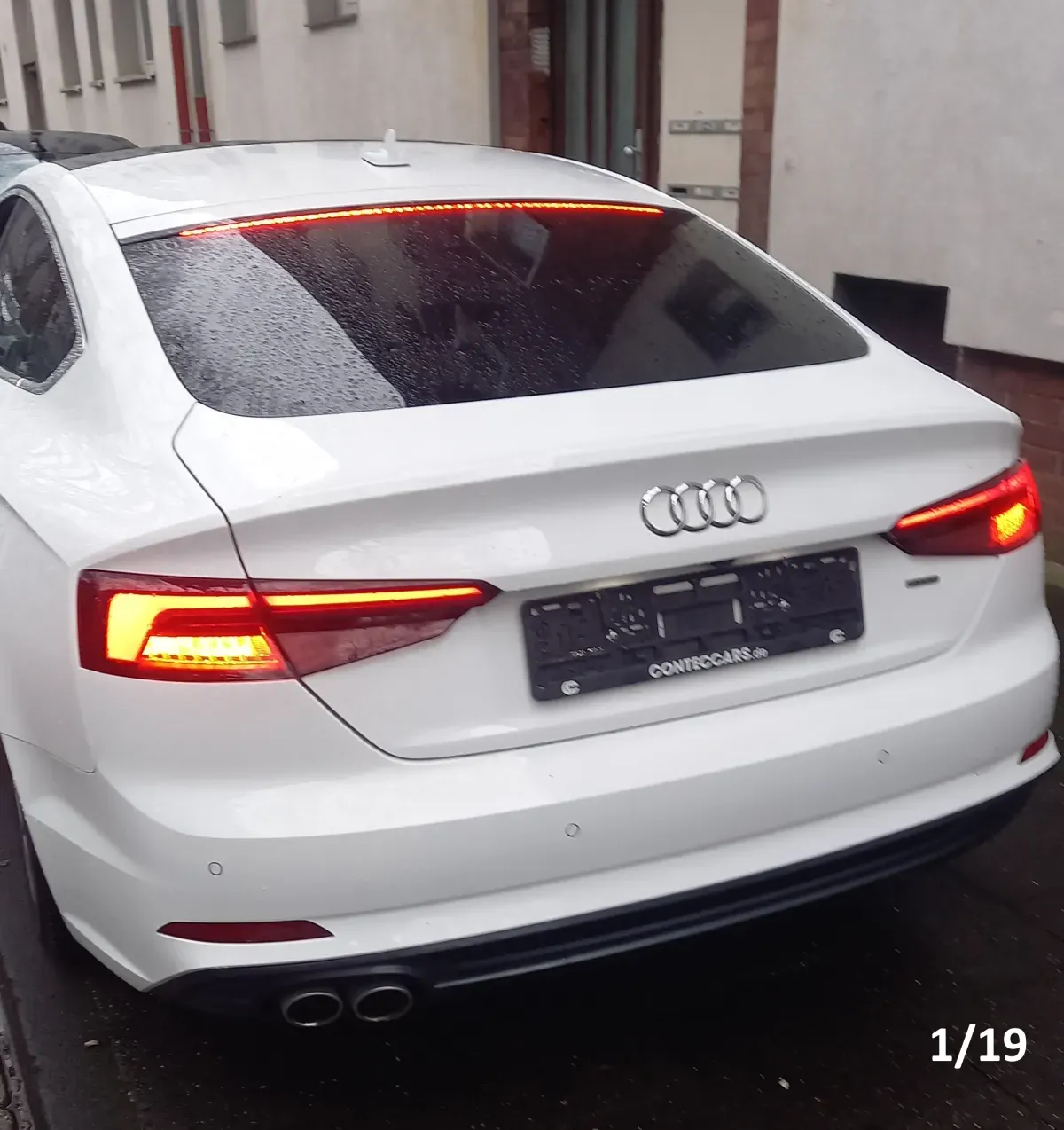 Audi A5 Limousine Weiß Baujahr 2019  - Heck - Kofferraum - Rückleuten Leuten