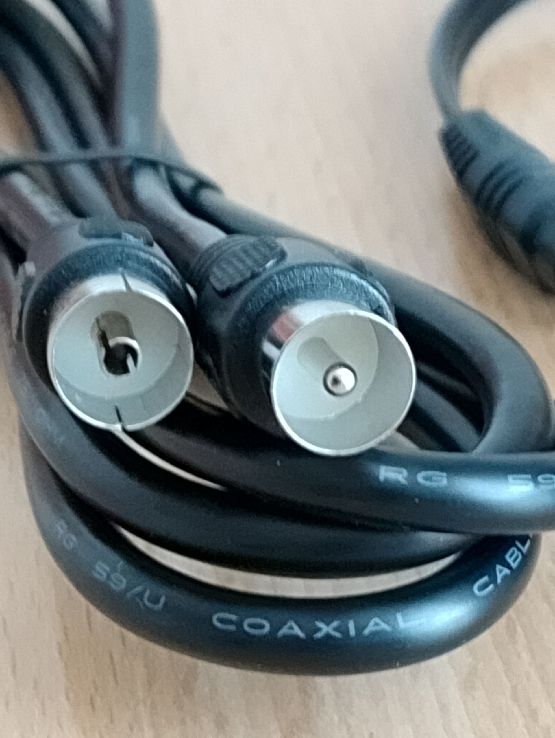 Audiokabel Schwarz-TV-PC-Stecker 2mal