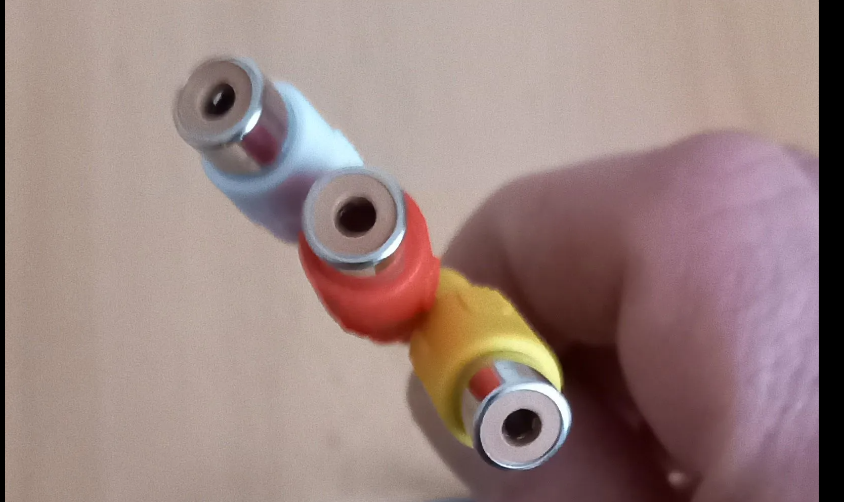 Audiokabel Schwarz-TV-PC_Stecker-Rot-Gelb-Weiß