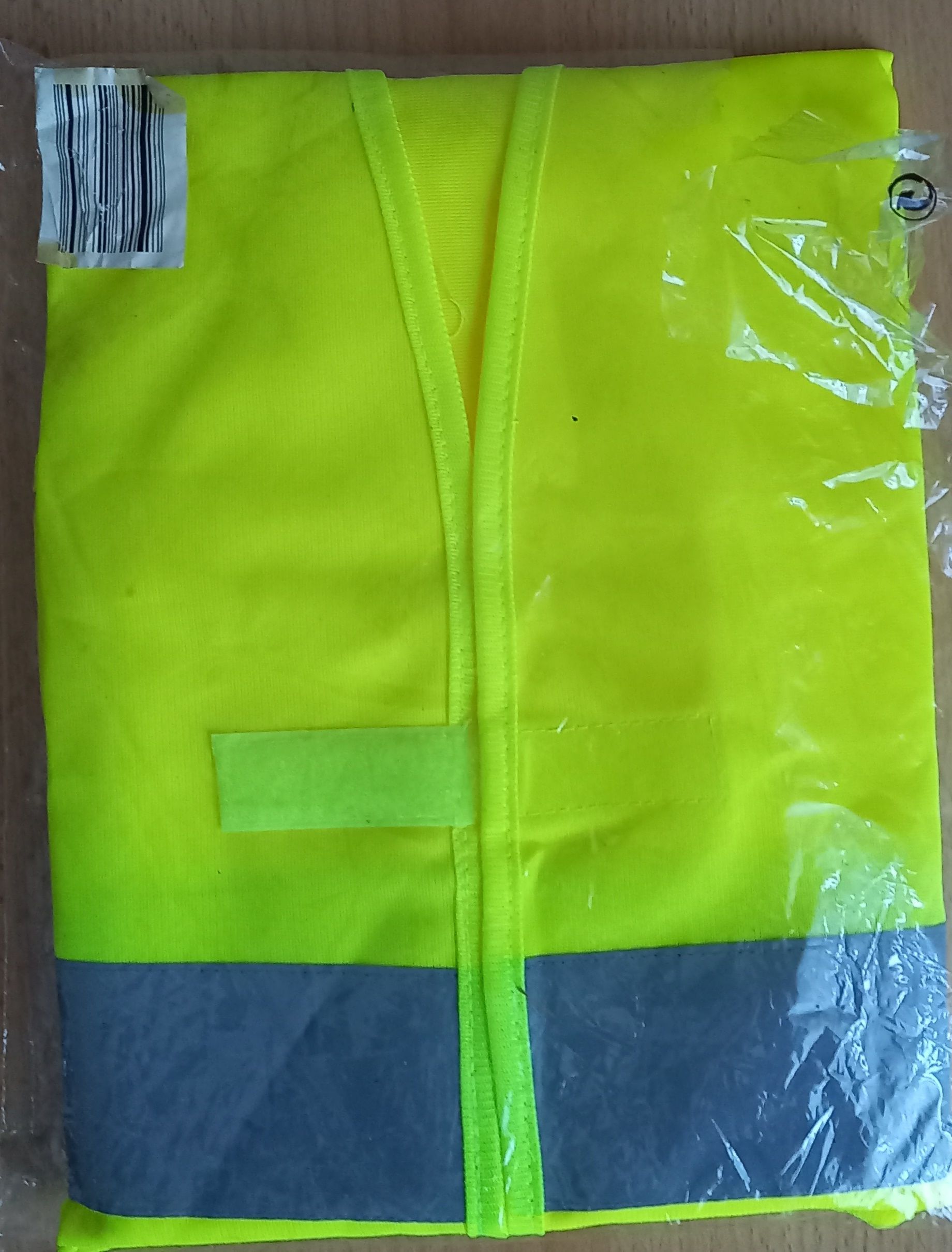 Auto-Sicherheitsweste-Gelb-Neu-Rückseite