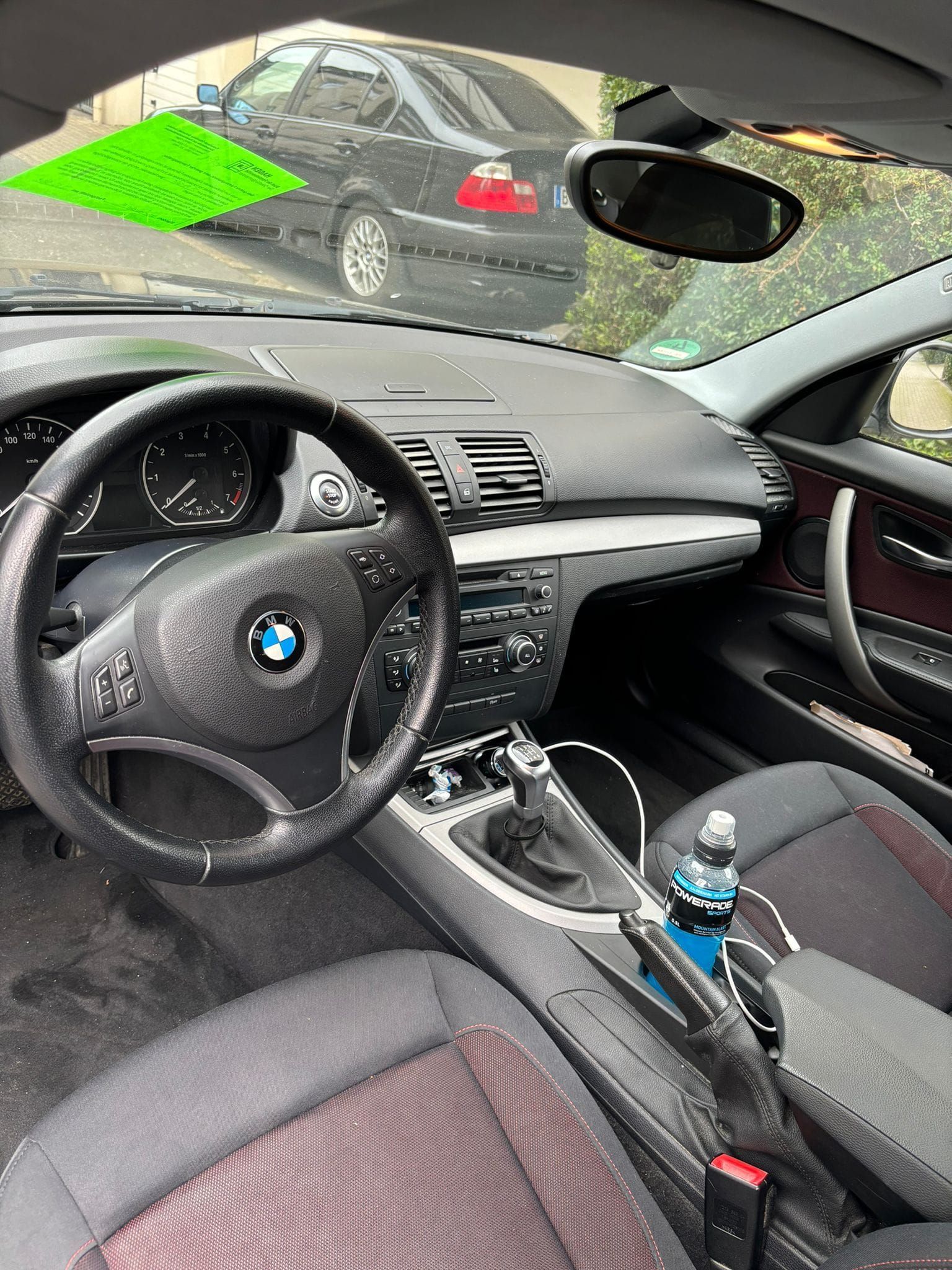 BMW 118i Coupe Baujahr 2008 Fahrersitz Lenkrad